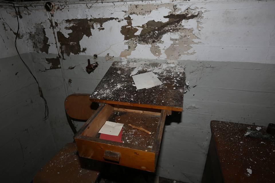 inside commandpost.