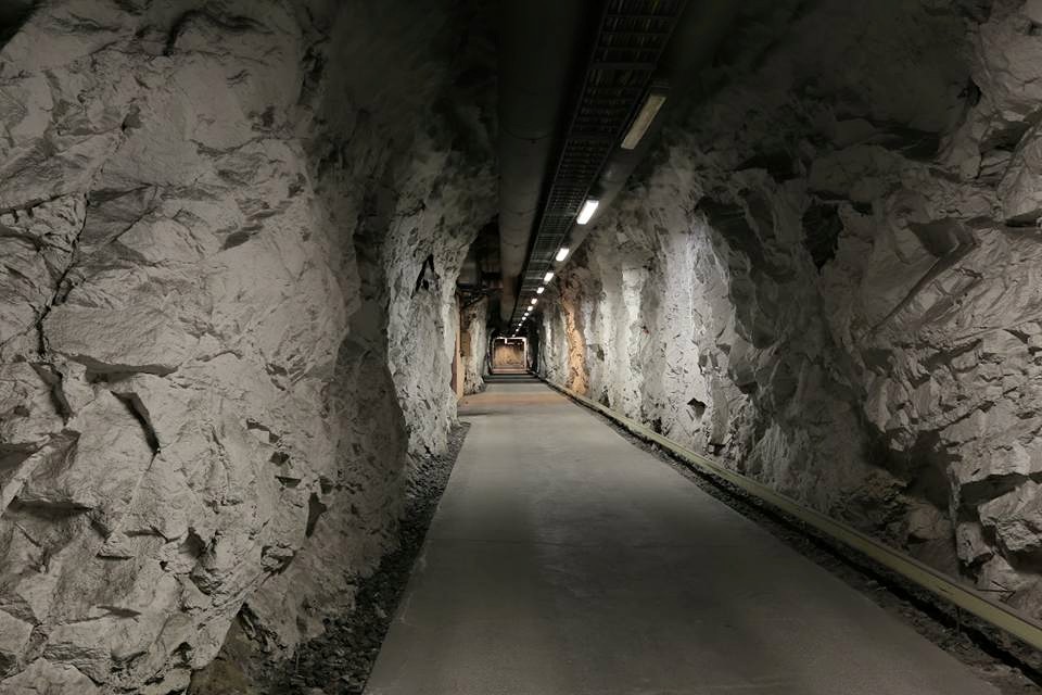Part of the massive tunnelssytem.